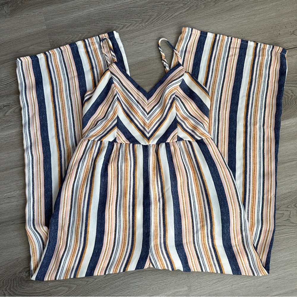Striped V-Neck Wide Leg Jumpsuit - Medium